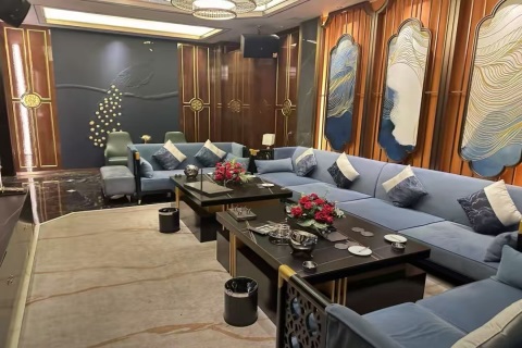 雅安夜总会招聘礼仪,雅安礼仪招聘,勇敢追梦铸就非凡人生路
